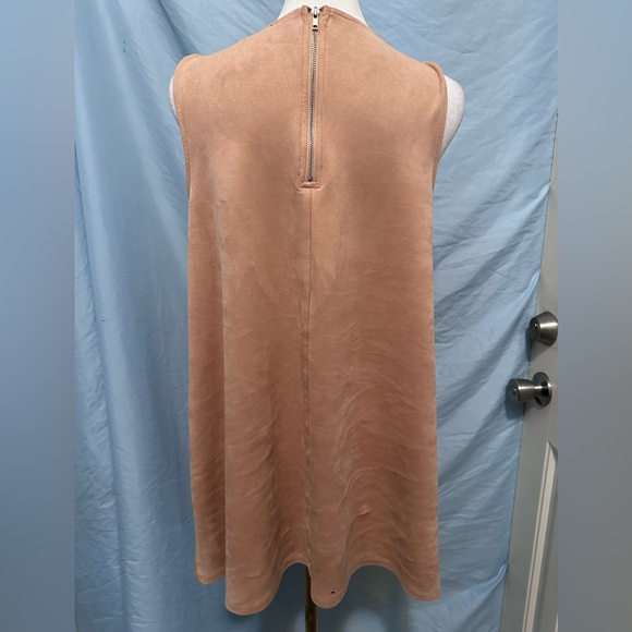 FOREVER 21 Faux Suede Sleeveless Shift Dress Stretchy Camel Size Medium - Picture 3 of 4